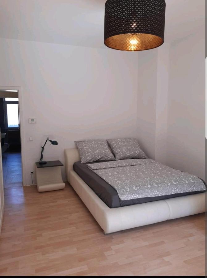 Perfect Apartment To Visit The Fair Or City Düsseldorf Exteriör bild